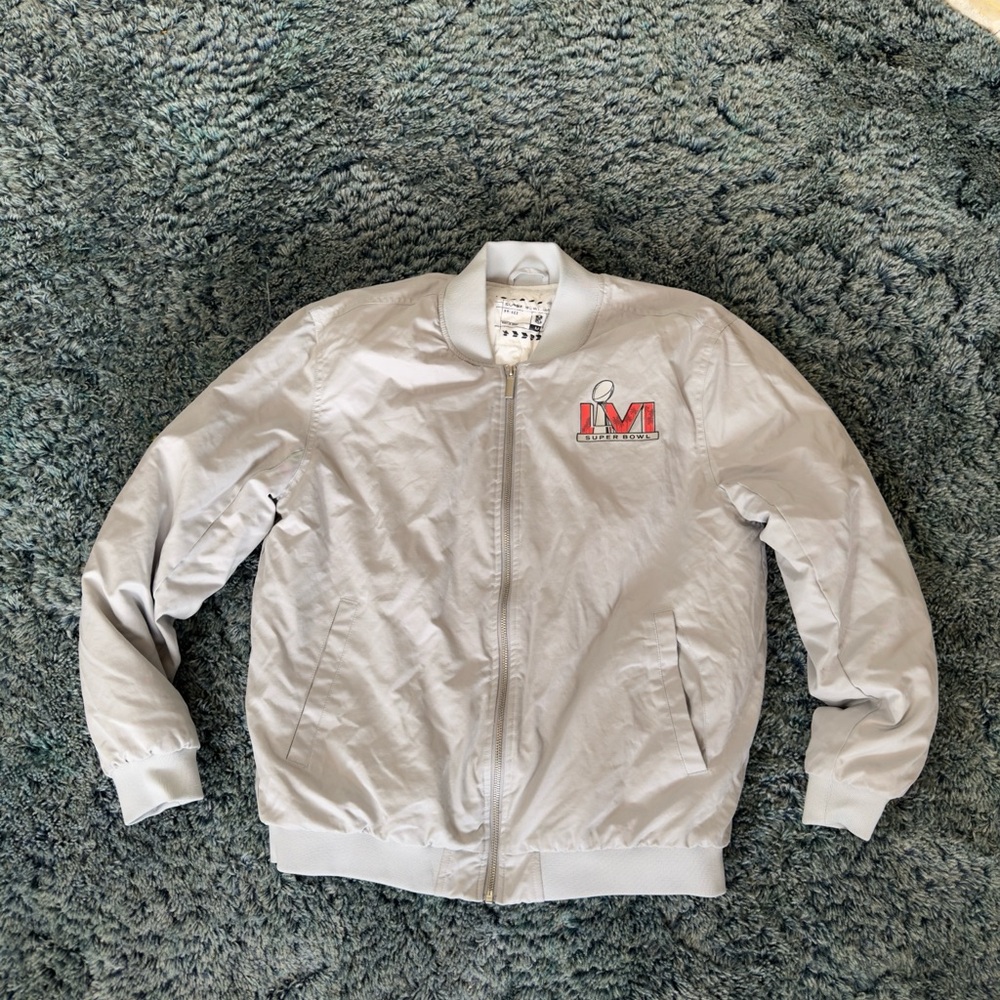 NFL Super Bowl LVI 2022 Rams Bengals Medium Bomber Guest Service Staff Jacket